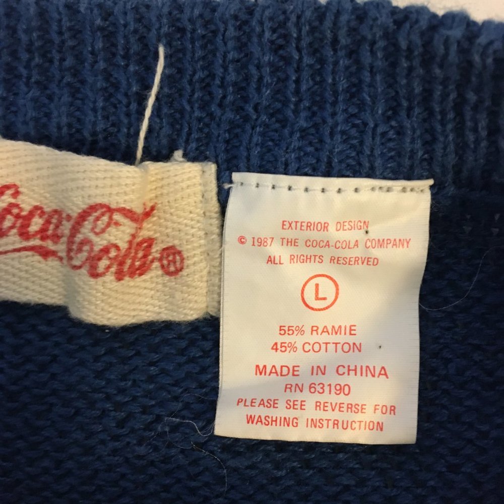 ❌sold❌ COCA COLA Color Block Spell Out Star - Picture 6 of 10